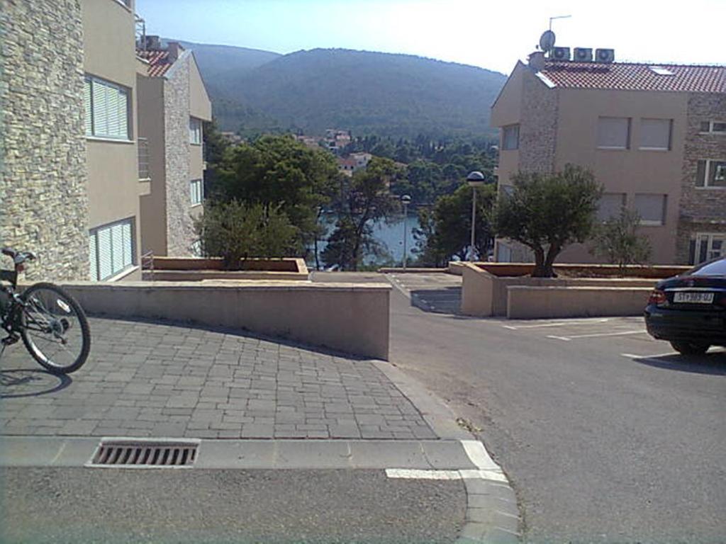 Apartment Falcon Stari Grad  Szoba fotó